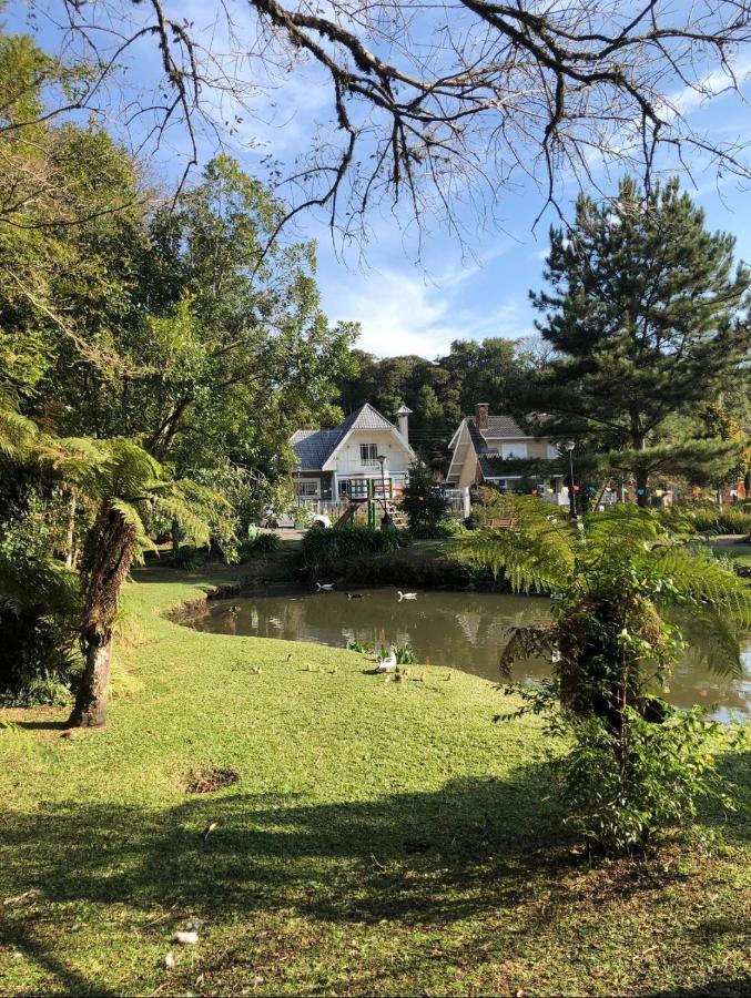 Apto Amplo E Aconchegante Proximo Ao Lago Negro Gramado Eksteriør billede